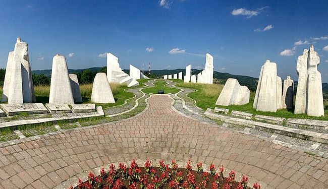 PUTEVIMA REVOLUCIJE: Skriveni spomenik Maršalu Titu u Užicu i druge zaboravljene priče