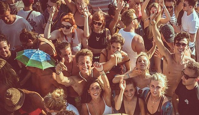 DJ-I KAO SUVREMENI ŠAMANI: „Bez publike nema gigova i festivala, zbog njih radimo to što radimo“