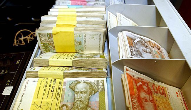 A SAD STVARNO – DI SU PARE: Brine li ikoga koliko je „zamračenog“ novca izneseno iz Hrvatske?