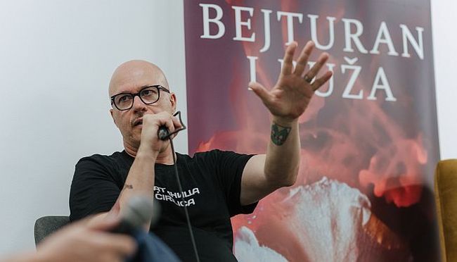 ALEKSANDAR HEMON: „Zanimaju me ljudi koji su eliminirani iz povijesti“