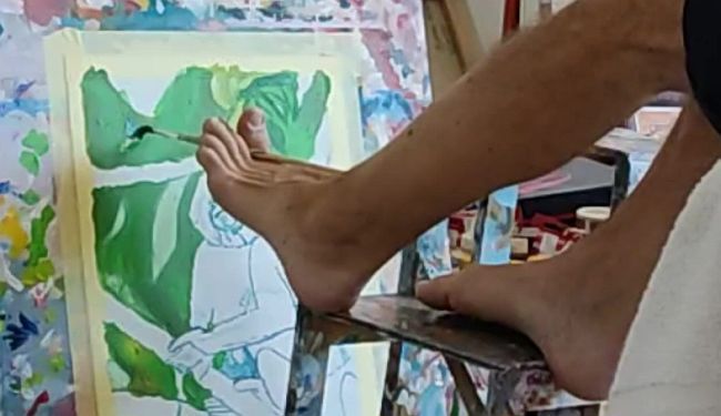 SNAGA DUHA: Slikati lijevim stopalom