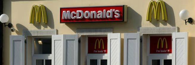 „GOSPOĐO, VI MOŽETE, ALI CIGANI NE“: Kako je McDonald's platio zbog diskriminacije