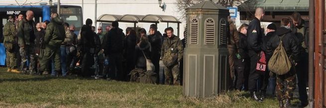OPERA, KAKO DA NE: Mađarski neonacisti Zagrepčanima vikali - Za dom spremni!