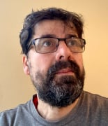 [NE]VRIJEDNO SPOMENA: Zabilješke američkog skribomana (I)