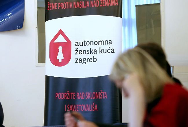 Autonomna ženska kuća Zagreb