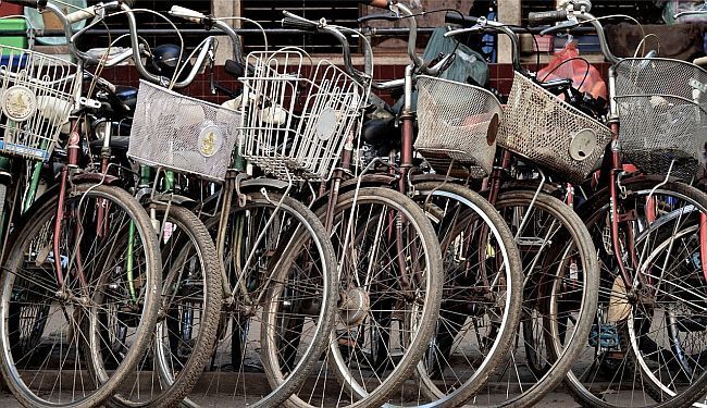 BURE BARUTA: Bajram u Parizu i kradljivci bicikala 