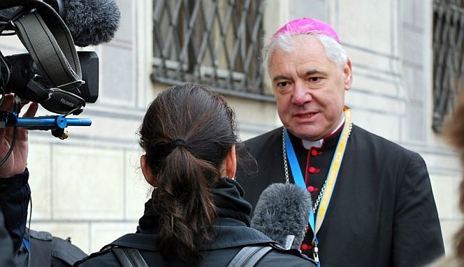 GLAS ZA STEPINCA: Moćni kardinal optuživan za zataškavanje pedofilije dolazi u Hrvatsku