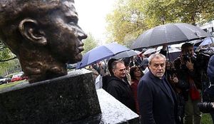 KAKO JE BANDIĆ "IZDAO" SAMOG SEBE: Jučer veličao Ivu Lolu Ribara, a danas ga uklanja