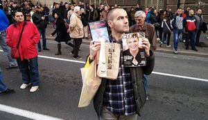 SLIKE BEOGRADSKIH PROTESTA: „Ko to kaže, ko to laže - da ne branimo Srbiju“