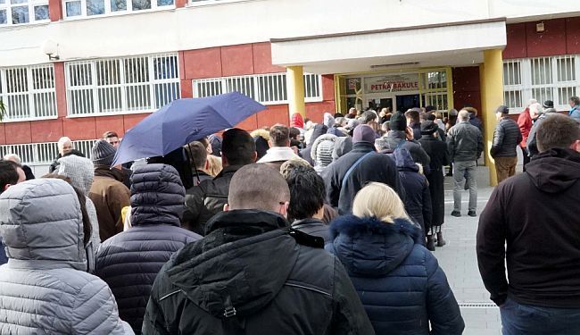 DRAGO BOJIĆ: Hrvati u BiH nikako da se oslobode „mentaliteta autobusa“