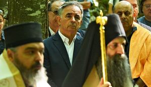 TVRDNJE IZ NAJCRNJEG MRAKA: Vlada li Milorad Pupovac Hrvatskom? 