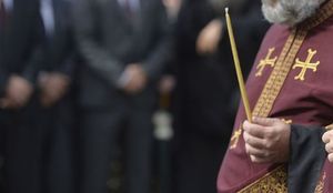 KRAJ I POČETAK: Pročitajte potresnu pjesmu koja je recitirana na komemoraciji u Varivodama