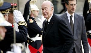 UMRO JE GISCARD D'ESTAING: Strasno sam navijao za njegovog socijalističkog protivnika, ali sam ga svejedno poštovao