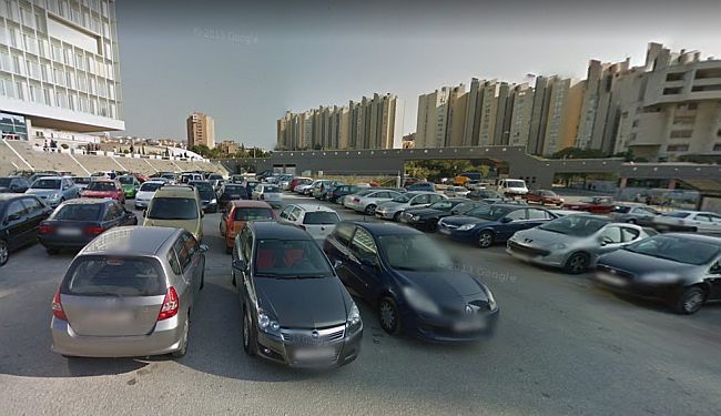 GRAD BEZ PARKINGA: Kako pronaći parkirališno mjesto u Splitu?