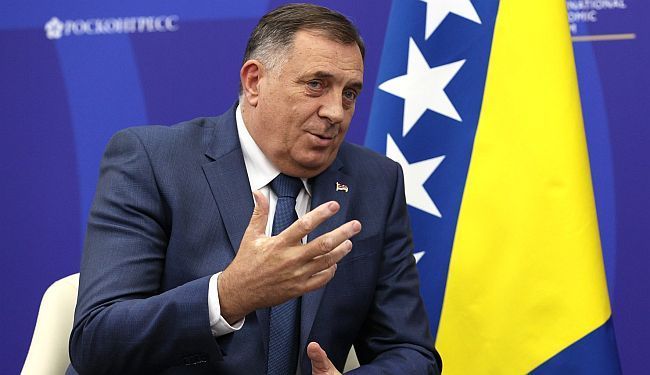 SRĐAN PUHALO: Lenjingradski poučak za Milorada Dodika