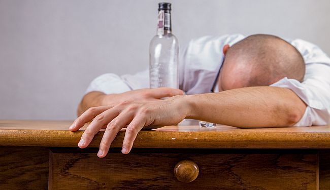 PRELILO ČAŠU: Češka u pokušaju borbe protiv alkoholizma
