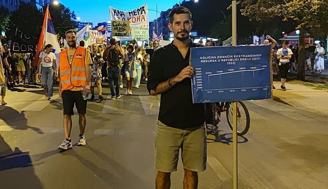 NAKON PRIJETNJI SMRĆU: „Nešto čudno se dešava u Srbiji, stvari su eskalirale i to je opasno“