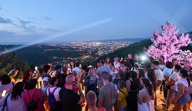 IMAMO VIDIKOVAC: Sad možemo s visine gledati kako nam tajkuni otimaju grad, a vlasti ga užurbano posrbljavaju