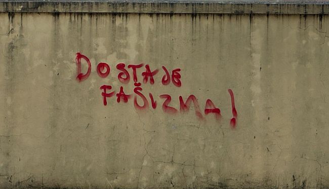 HRVATSKA DANAS: S fašizmom se, gospodo, ne igra niti ga se pakira u celofan