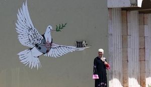 NAJBOLJE OD NAJBOLJEG: Deset najvećih Banksyjevih grafita po izboru Lupige