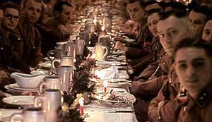 BANALNOST ZLA: Rijetke fotografije božićne proslave Adolfa Hitlera na kojoj su svi uvjereni da je Isus plavooki bijelac