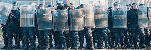 FOTO-PRIČA O TUZLANSKOJ REVOLUCIJI: Kad siromaštvo i glad ljude natjeraju na ulicu 