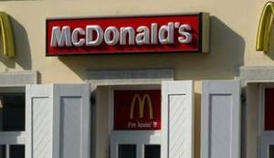 „GOSPOĐO, VI MOŽETE, ALI CIGANI NE“: Kako je McDonald's platio zbog diskriminacije