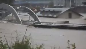 BOSNA POD VODOM: Fotografije i video zapisi zastrašujućih poplava u srednjoj Bosni
