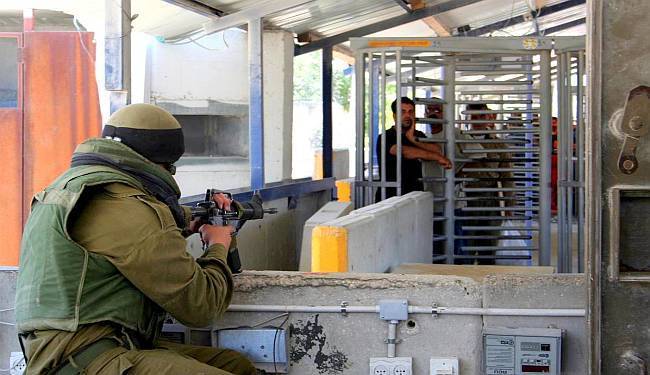 SEGREGACIJA KAO PILOT PROJEKT: Palestinci više ne smiju u autobus s Izraelcima