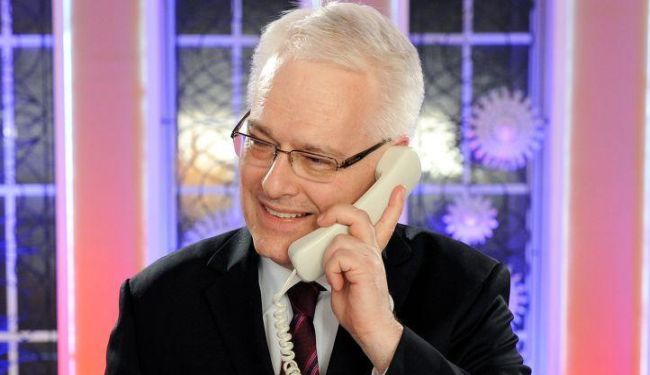 REAKCIJA HND-a: "Josipović zamagljuje problem Ježićeve donacije preko leđa novinara Novog lista"