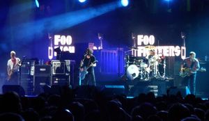 FOO FIGHTERS: Album posvećen žrtvama napada na Pariz