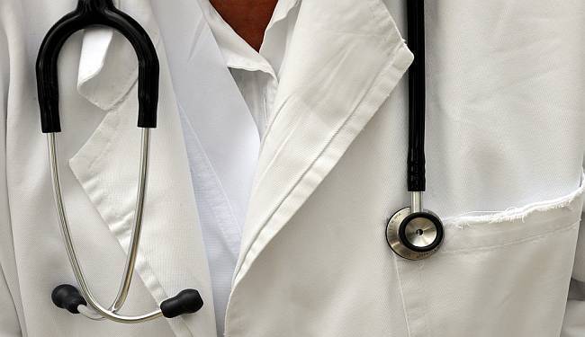 MINISTAR 'NADSTANDARD': Kako su nam destruktivne 'reforme' u zdravstvu prošle ispod radara