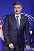 REAKCIJA NAKON PREMIJEROVE PROZIVKE: Ovo su pitanja na koja Dubravka Šuica mora odgovoriti