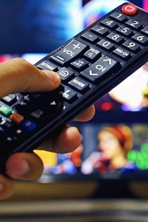 OSTANITE KOD KUĆE: "Ako može Pornhub, možemo i mi – dajemo vam besplatne filmove"