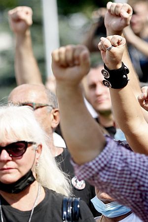 UJEDINJENI U BIJESU: „Šta mi mogu, ubili su mi dijete?“