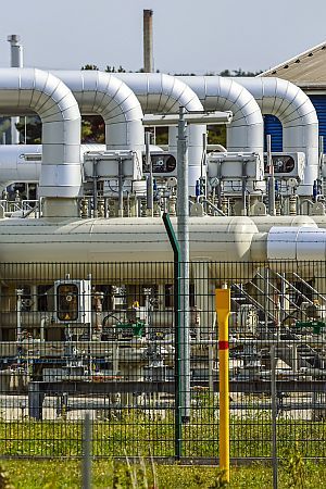 AMERIČKI KERBERI: Skuplji plin za Europu je „mala cijena nezavisnosti“, a veliki profit za kompanije iz SAD-a