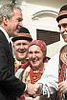Izjava dana: Rukovanje s Bushom