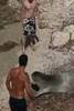 VIDEO: Pogledajte kako su nepromišljeni turisti na Cresu otjerali sredozemnu medvjedicu
