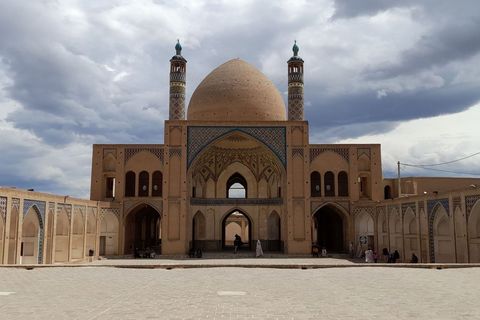 Jameh džamija, najstarija u Kashanu
