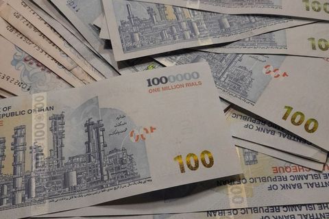 Iranski rijali, jedan euro vrijedi 60.000 rijala