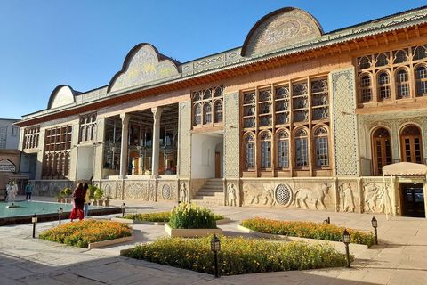 Širaz, Narenjestan Qavam, kuća gradonačelnika iz 19. stoljeća