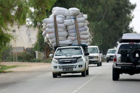 Automobilima se prevozi sve i svašta, u svakakvim količinama