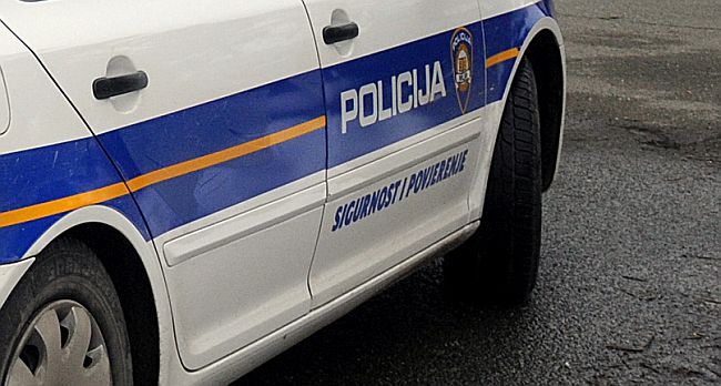 Policija